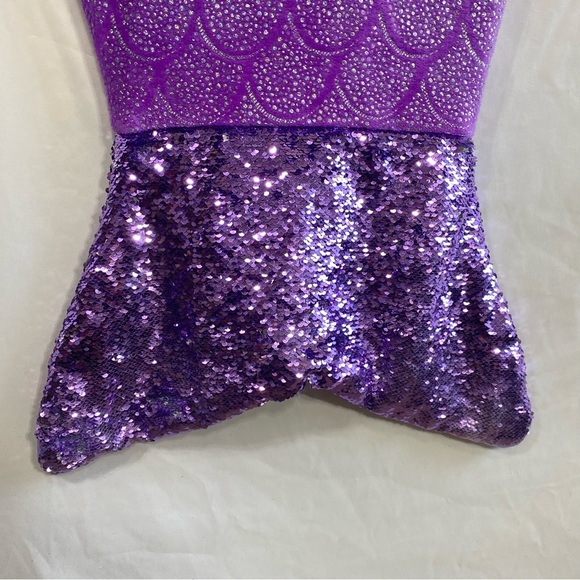 Jay Franco & Sons Plush & Playful Purple Mermaid Tail Sparkly Sequins Blanket - Picture 2 of 7